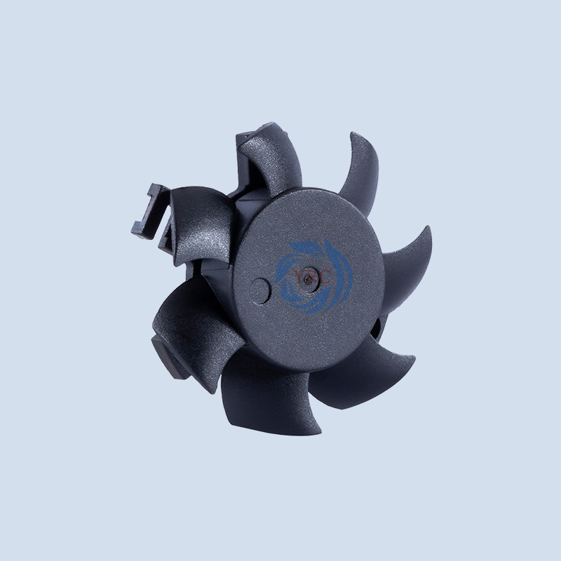 在不同尺寸和轉(zhuǎn)速下，橫流風(fēng)扇的散熱效果有何差異？